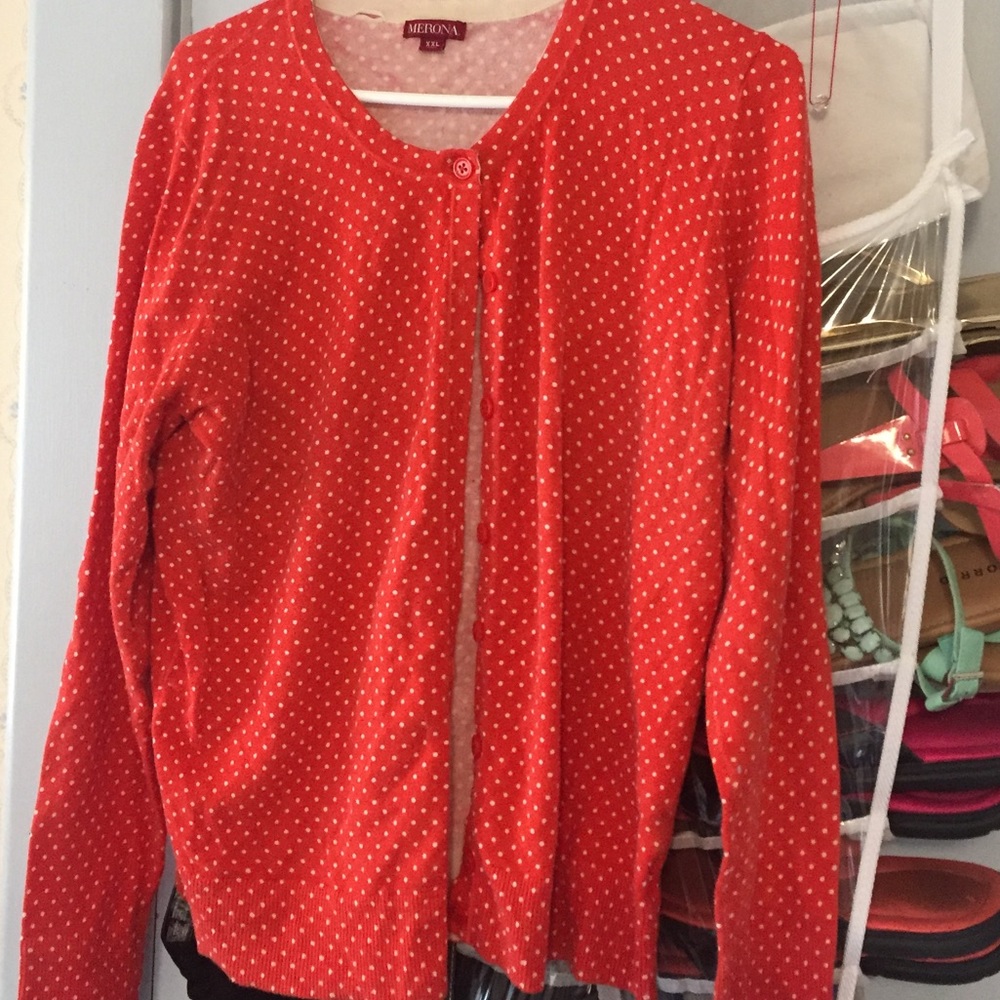 🛍Preppy red and white polka dot button sweater 👜